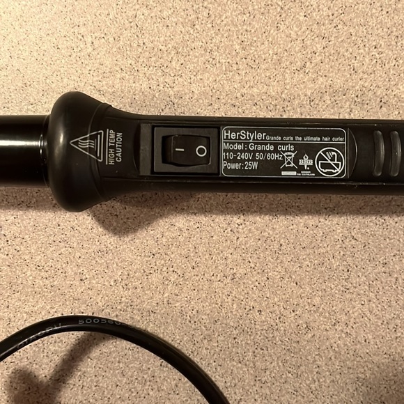 HerStyler Curling Wand - Picture 2 of 3